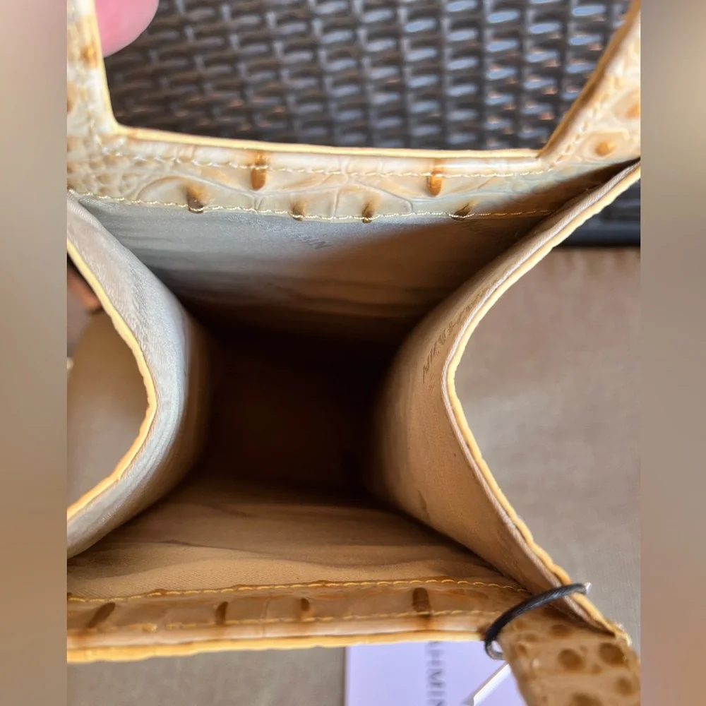 NWT Brahmin WINE TOTE